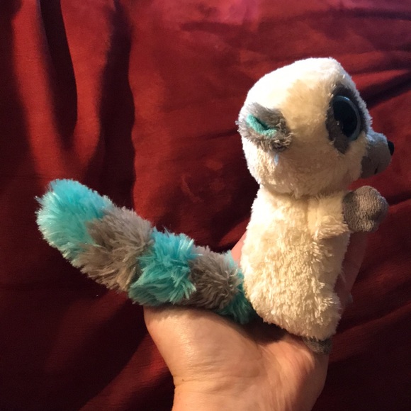 Beanie Boo Cloe (Lemur) 6 inch size Extremely Rare. No tags. - Picture 5 of 5